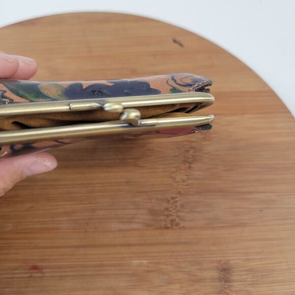 Patricia Nash Coin Purse Floral Painting Leather Wallet Flower - Picture 6 of 10